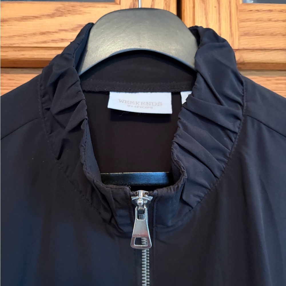 Weekends by Chico's Black zip up Jacket size 1=medium - Picture 3 of 4